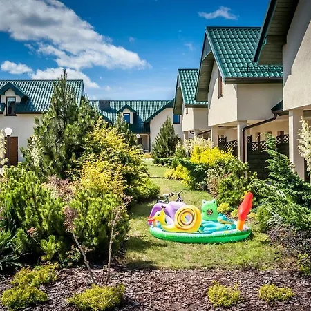 Domki Apartamentowe Fulay * Karwia