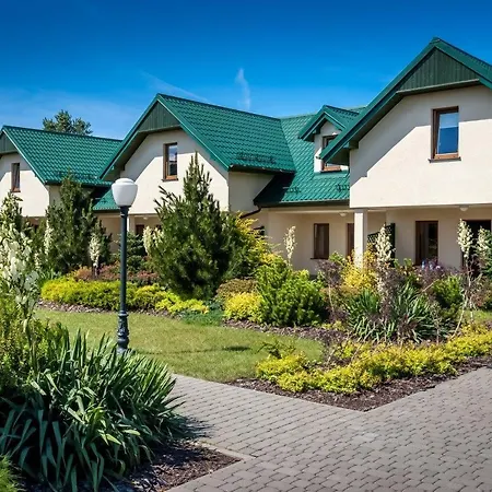 Domki Apartamentowe Fulay Resort Karwia