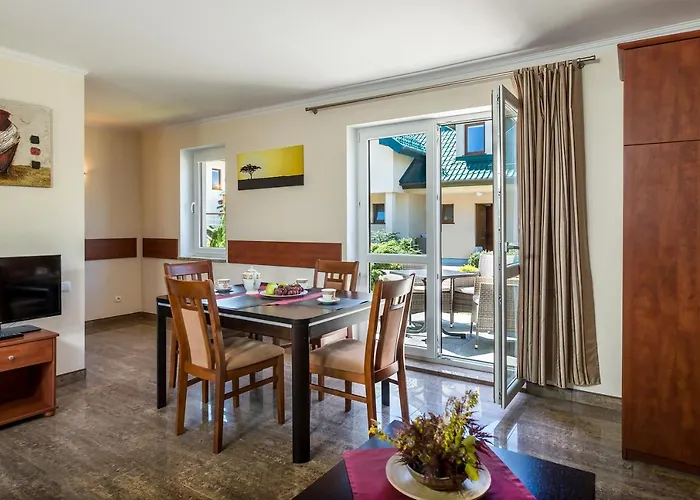 Domki Apartamentowe Fulay * Karwia